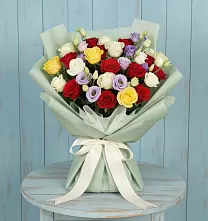 Букет цветов из:  Розы в Салавате