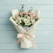 Букет цветов из:  Альстромерии в Салавате