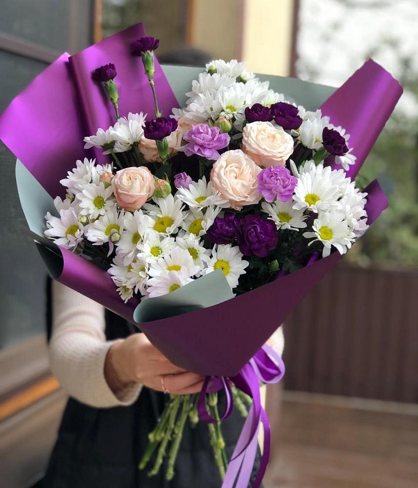 Букет цветов из: Хризантемы, Гвоздики и Розы в Салавате