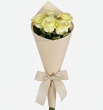 Букет цветов из:  Розы в Салавате