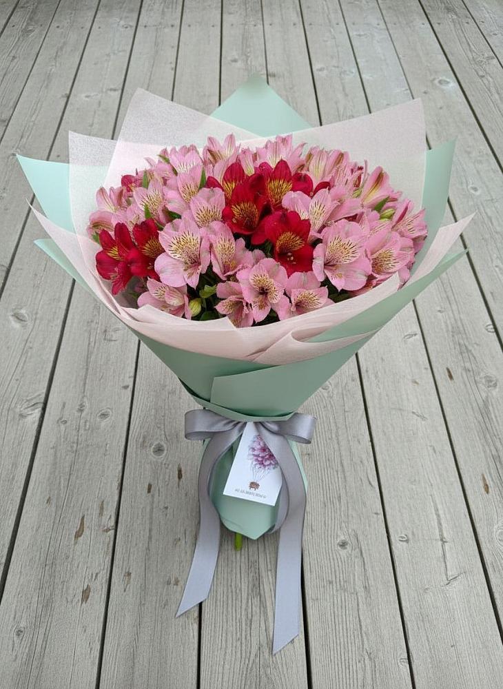Букет цветов из: Альстромерии в Салавате