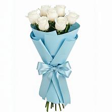 Букет 7 белых роз Проуд в Салавате