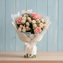 Букет цветов из:  Розы в Салавате
