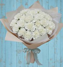 Букет цветов из:  Гвоздики в Салавате