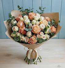 Букет цветов из:  Альстромерии и Розы #REPLACE_PRED# Салавате